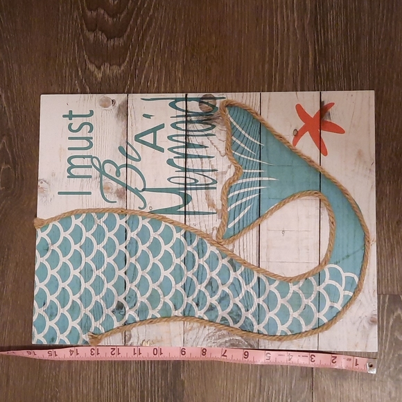 Wooden Wall Decor - Picture 2 of 8